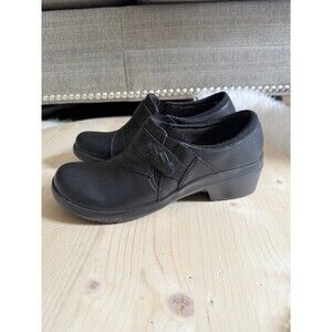 Clarks shoes
